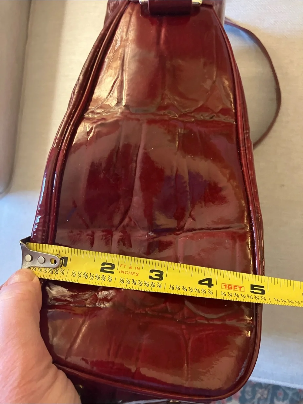 kate spade burgundy wine red patent leather embossed lg shoulder hand bag rare